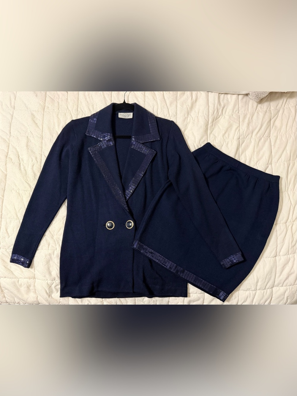 St. John Evening Navy Knit Skirt Suit Paillette Trim Size 4